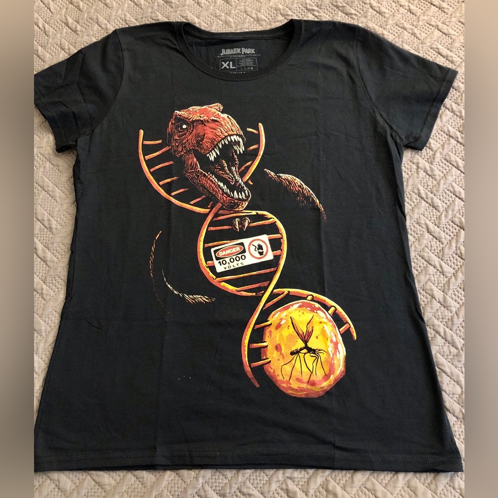 T-Shirt - Size XL